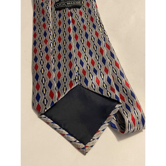 Luca‎ Masse 100% Silk Mens Tie With Red & Blue Geometric Pattern 4” W x 57” L - Picture 7 of 10